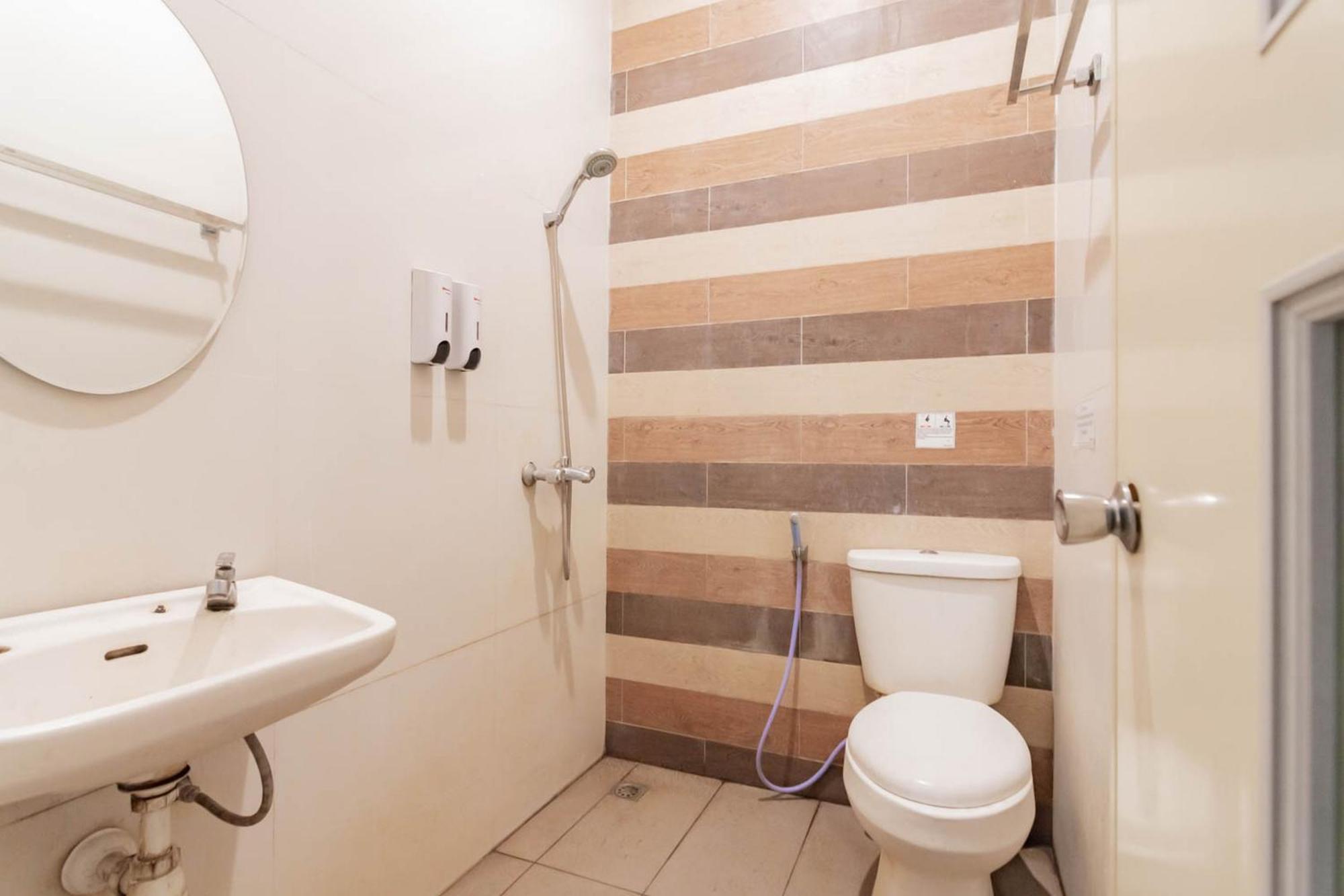 Reddoorz Resort Premium @ Sangkan Hurip Kuningan Exterior photo
